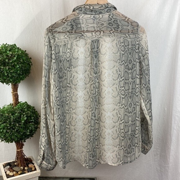 Old Navy Tan & Brown Animal Print Long Sleeve Semi Sheer Blouse Top L - Picture 2 of 5